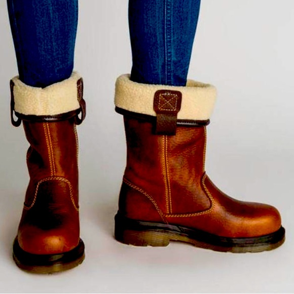 Outdoor Faux Leather Brown Boots - Picture 11 of 15